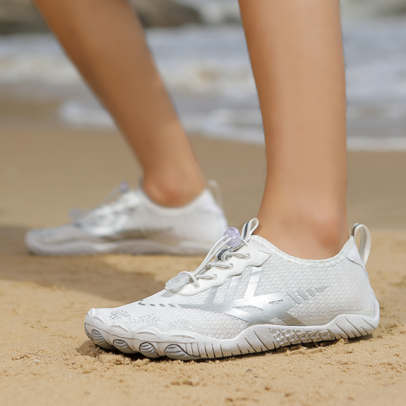 Quick Dry Water Shoes For Men  - Fishing Boat Trailer บทวิจารณ์และราคา